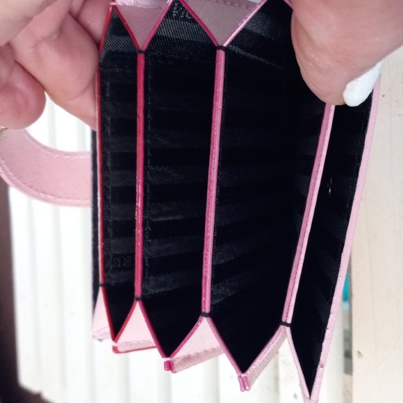 VS Victoria's Secret Credit Card Holder Snap Closure Pink Cute Logo NWOT - Picture 4 of 5